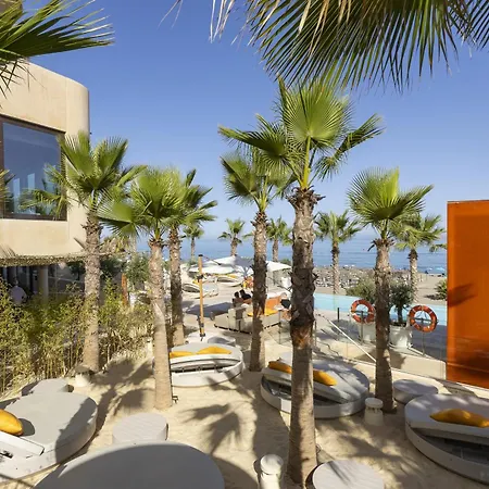 Апартаменты Stylish With Large Terrace In Higueron