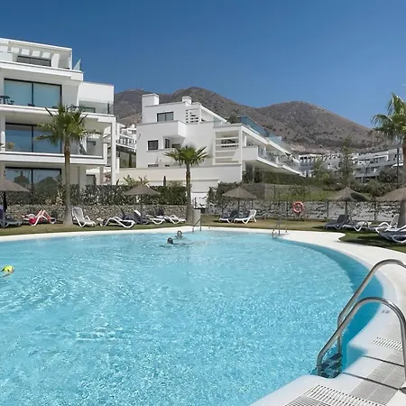 Stylish With Large Terrace In Higueron Apartamento *