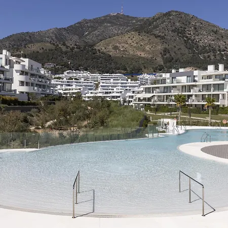 Apartamento Stylish With Large Terrace In Higueron