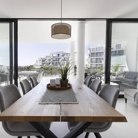 Stylish With Large Terrace In Higueron * Fuengirola
