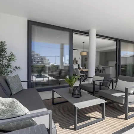Stylish With Large Terrace In Higueron Apartment *