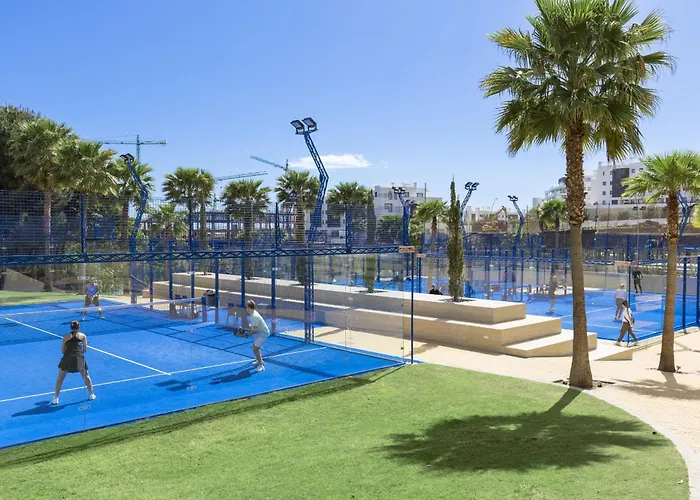 Stylish With Large Terrace In Higueron Appartamento