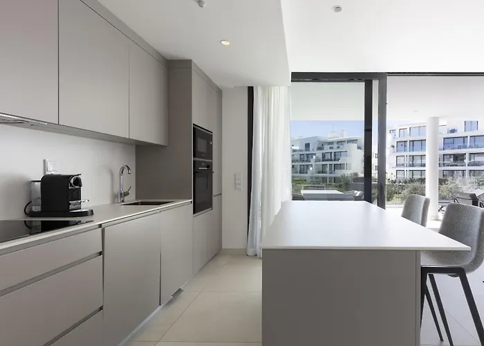 Stylish With Large Terrace In Higueron Fuengirola