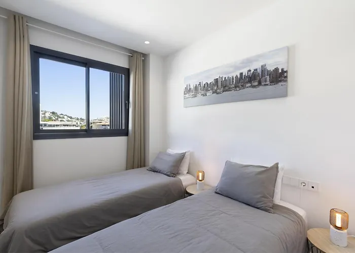 Stylish With Large Terrace In Higueron * Fuengirola