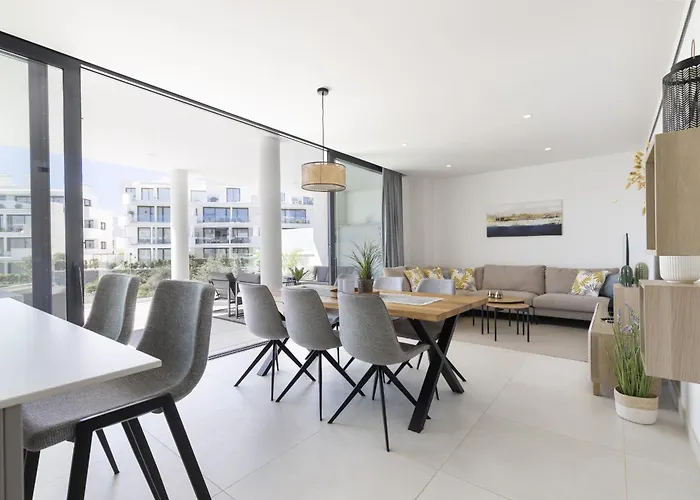 Stylish With Large Terrace In Higueron Appartamento Fuengirola